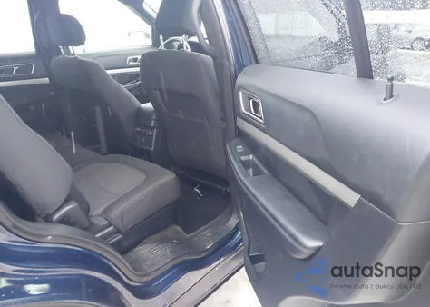 2017 Ford Explorer Xlt z USA, uszkodzony, nr VIN 1FM5K8D82HGD37704